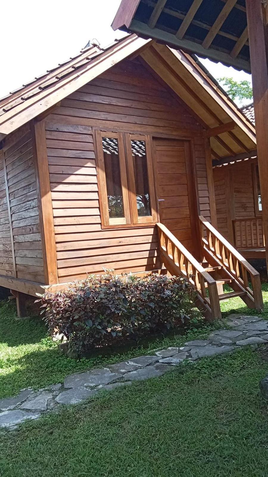 Mayeka Transit Hostel Bandara Internasional Lombok 普拉亚 外观 照片